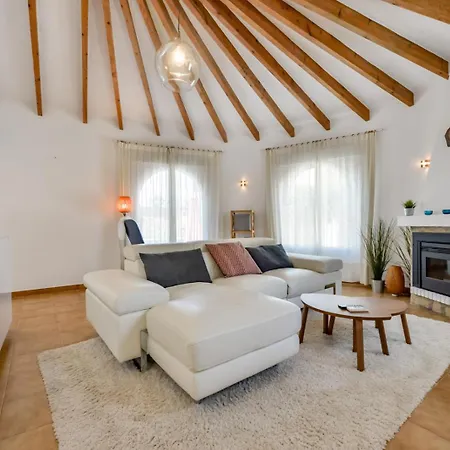 Guzman - Limon Villa