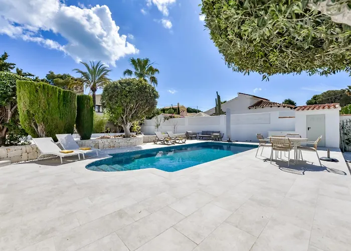 Guzman - Limon Вилла Кальпе